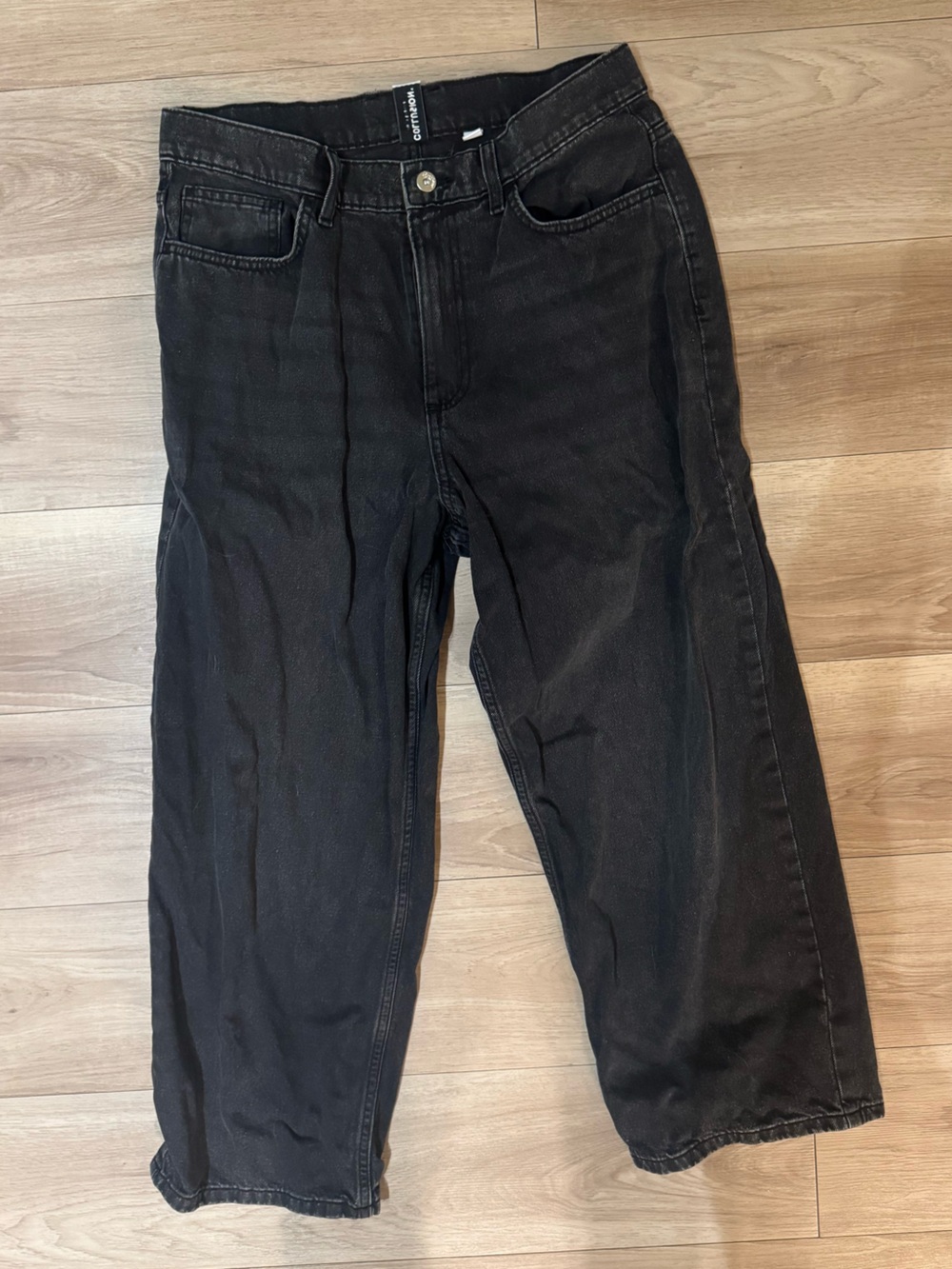 ASOS Women’s Baggy Jeans- Black
